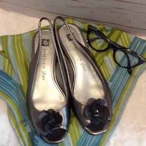 Anne Klein LESTA embellished Sling Pewter SZ 7 1/2